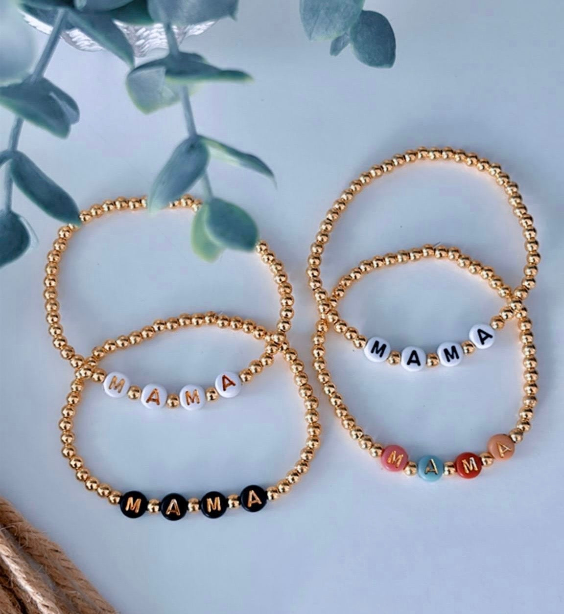 "Mamá" Beads Bracelet- Gold Beads