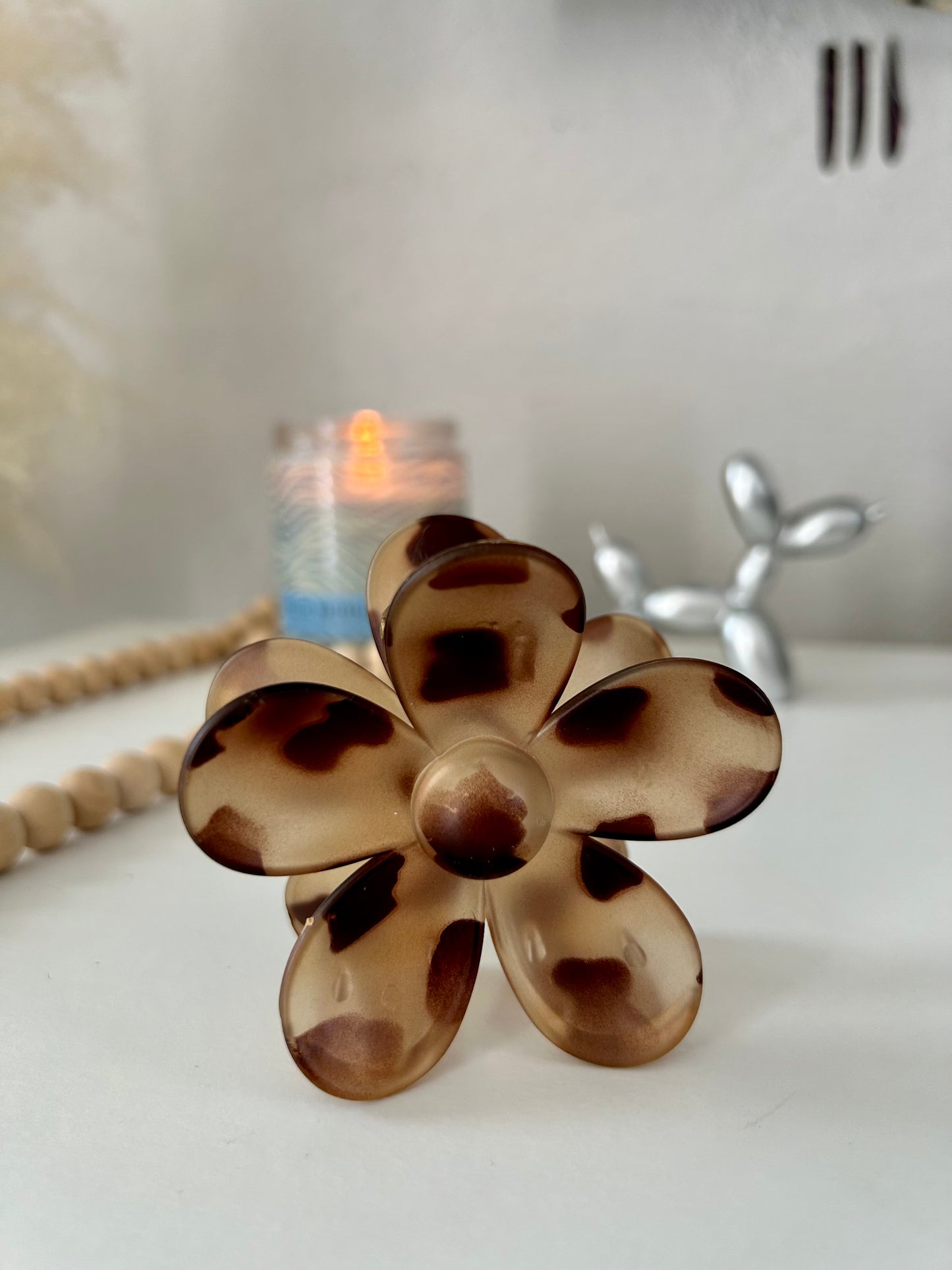 Neutral Flower Hair Clip