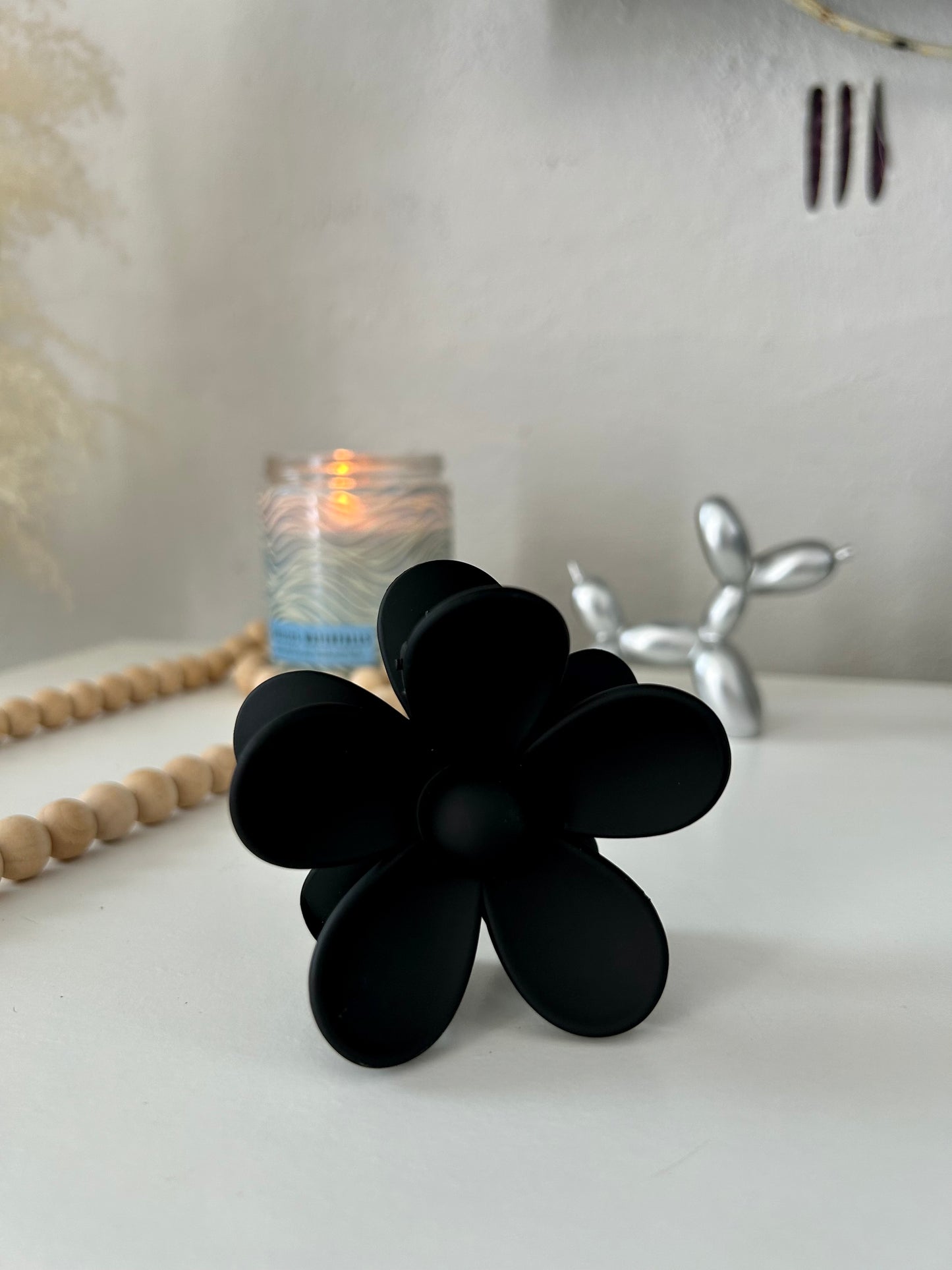 Neutral Flower Hair Clip