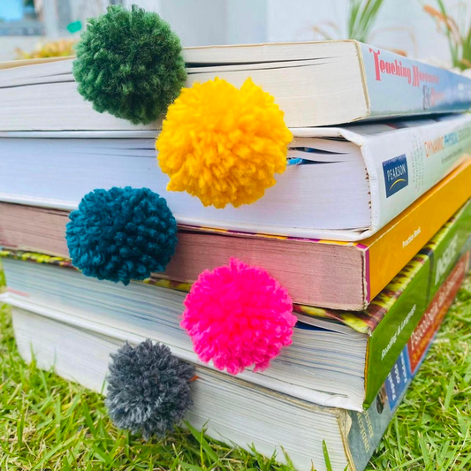 Pom Pom Bookmark