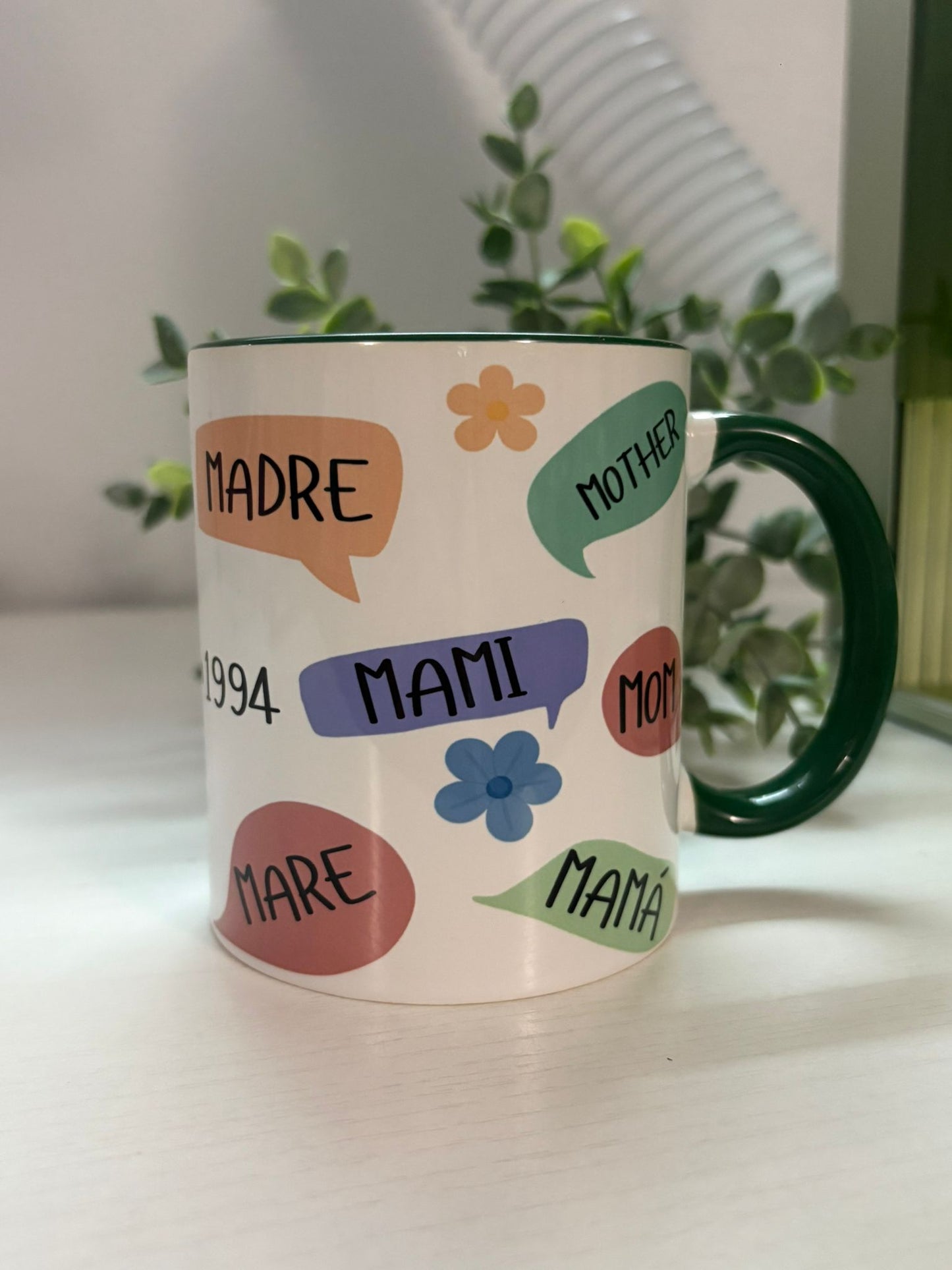 Taza: "Mil Formas de Decir Mamá"